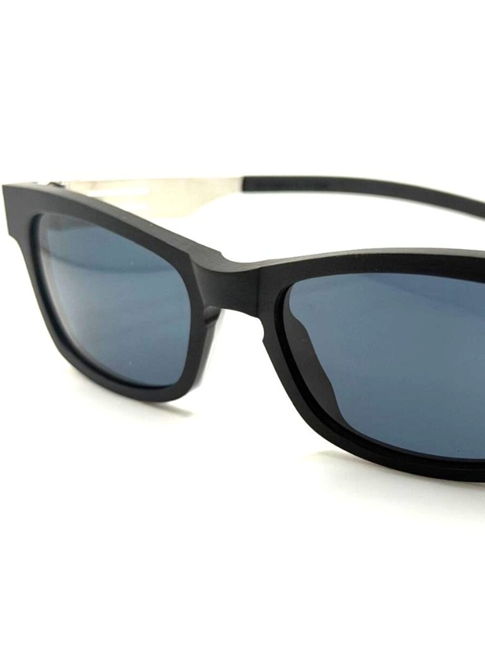 NEW IC! BERLIN BETA NAMELESS 5-CHROME BLACK UNISEX SUNGLASSES 49MM 19 W/CASE